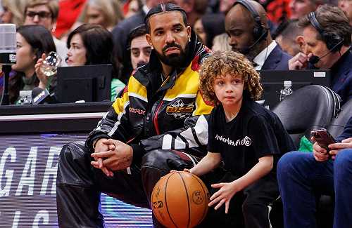 Drake posts heartfelt handwritten letter from his son